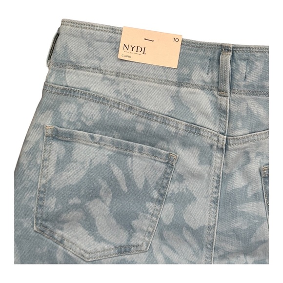NYDJ Major Marian Annabella Print Capri Jean. Sz: 10 - Picture 8 of 12